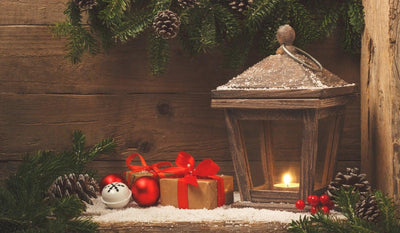 Jak stworzyć świąteczny klimat w domu? Bożonarodzeniowe lampiony i świeczniki Ci pomogą