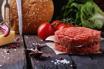 Jak zrobić pyszne domowe burgery z mięsa mielonego?