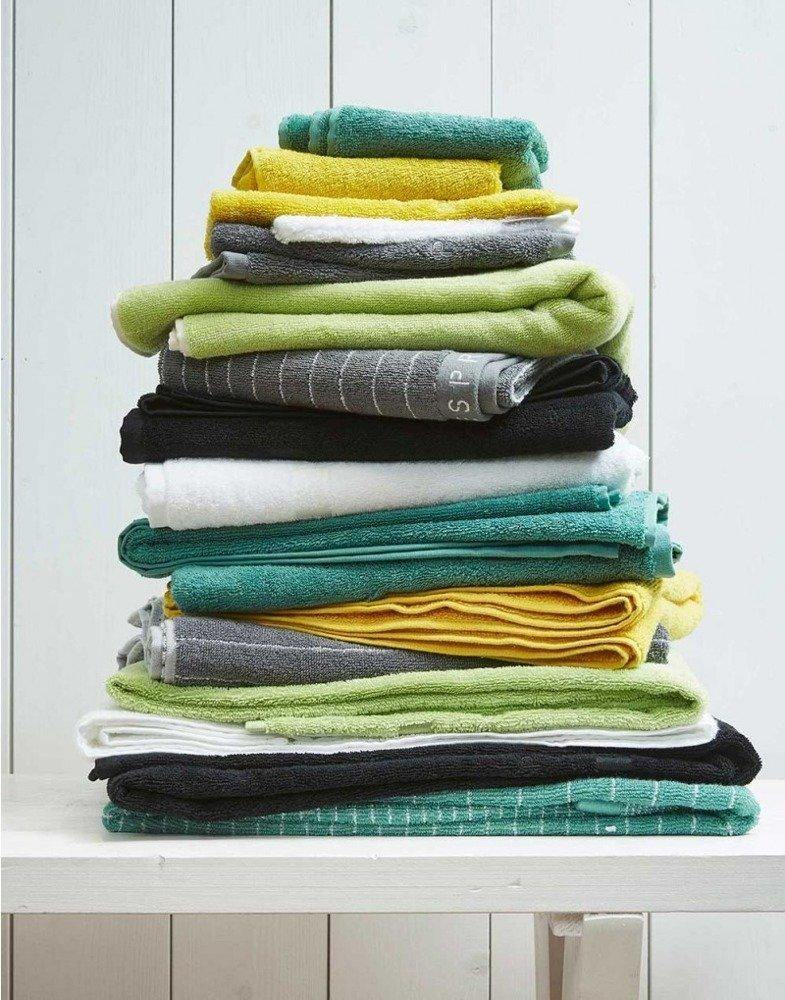 Ekskluzywny ręcznik frotte w kolorze srebrnym, luksusowy ręcznik, ręcznik z haftem, komplet ręczników, Esprit